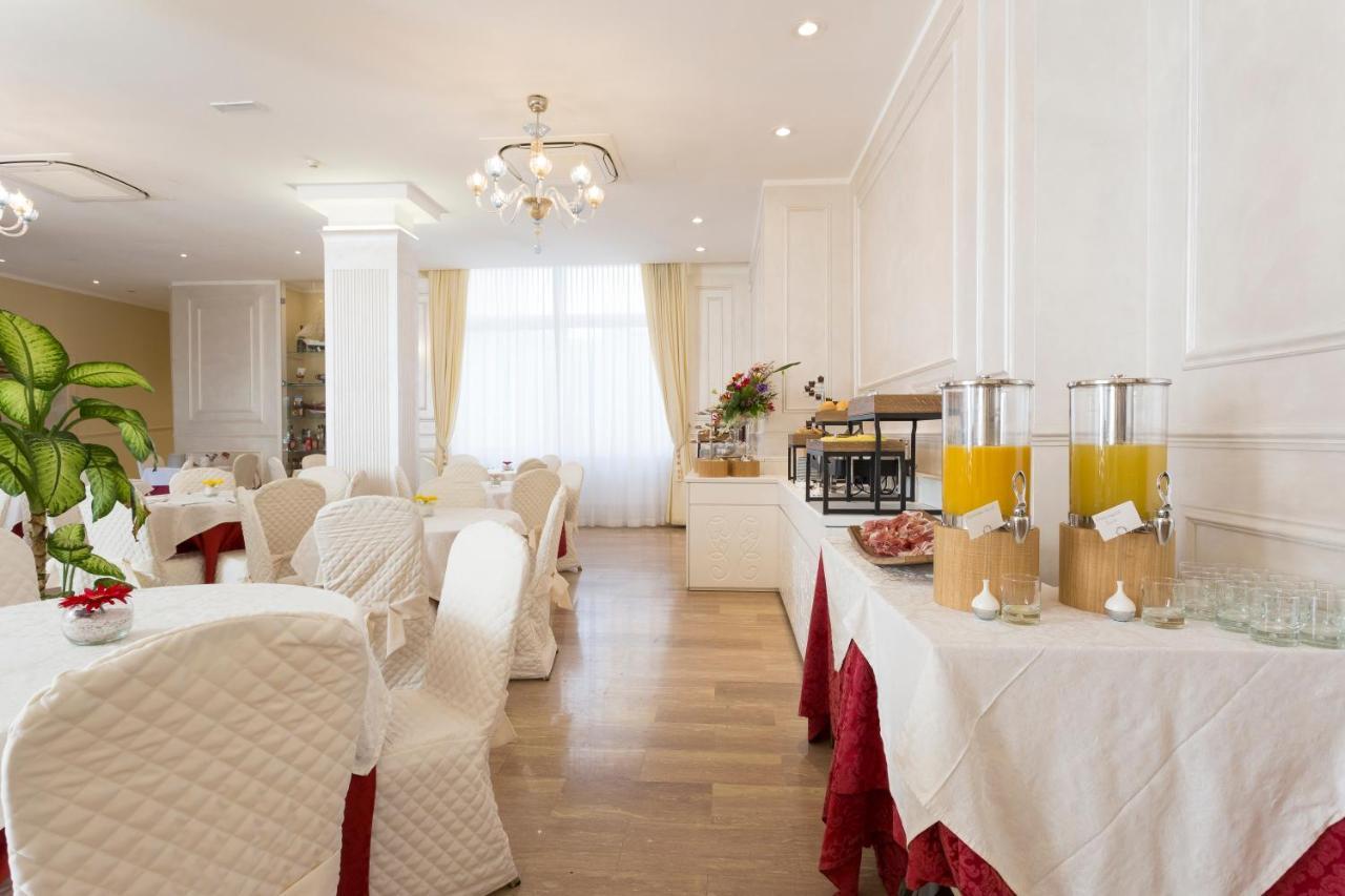 Amsterdam Suite Hotel & Spa Rimini Exterior photo
